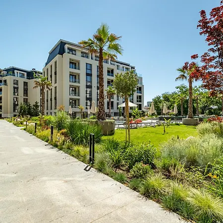 Apartment Seaside Luxury Complex And Saints Constantine and Helena